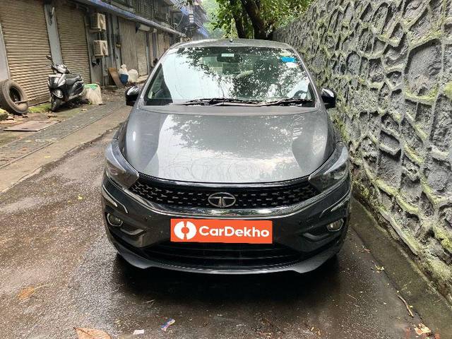 https://images10.gaadi.com/usedcar_image/3600166/original/processed_290f83a6-c792-44ab-8bd3-bf51cd3d09a9.jpeg?imwidth=6400