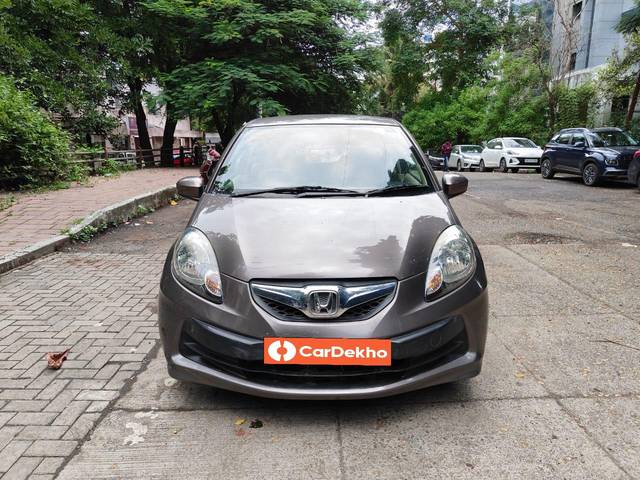 https://images10.gaadi.com/usedcar_image/3600207/original/processed_img2882146__used_car_2882146_1696144774.jpg?imwidth=6400