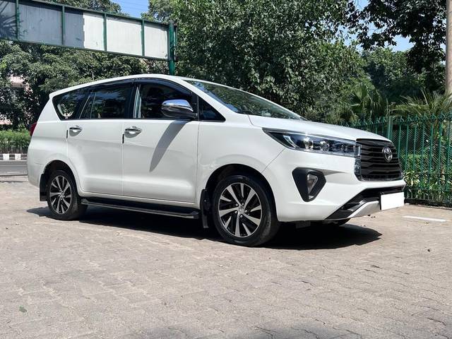 https://images10.gaadi.com/usedcar_image/3600543/original/img2882289__used_car_2882289_1696155865.jpeg?imwidth=6401