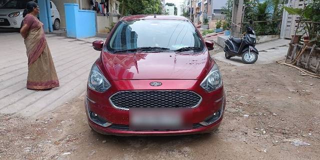 https://images10.gaadi.com/usedcar_image/3600564/original/24__VCC_1794524_94_1695550231.jpg?imwidth=6400