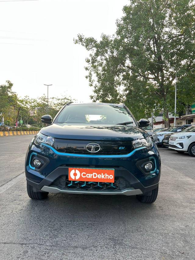 https://images10.gaadi.com/usedcar_image/3600725/original/processed_img2882364__usedcar_whatsappimage2023_05_06at64448pm_2882364_1696316392.jpeg?imwidth=6402