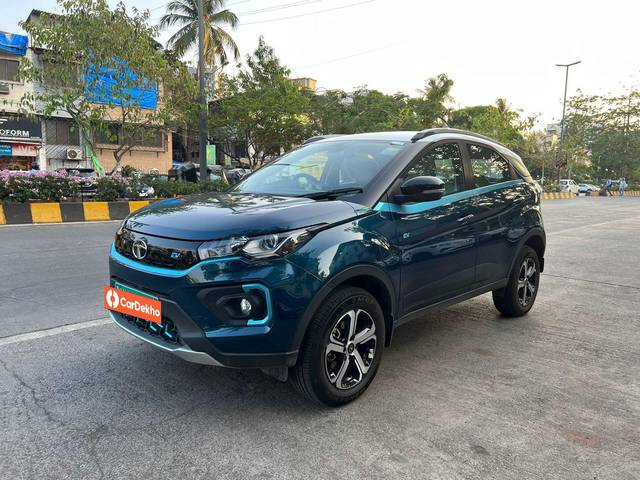 https://images10.gaadi.com/usedcar_image/3600725/original/processed_img2882364__usedcar_whatsappimage2023_05_06at64449pm_2882364_1696316392.jpeg?imwidth=6400