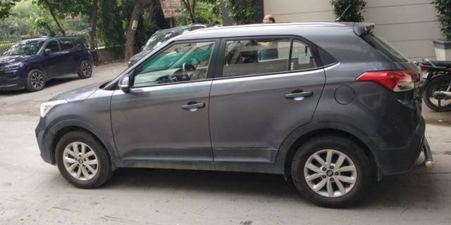 https://images10.gaadi.com/usedcar_image/3600749/original/24__VCC_IMG_1695549708682_1794551_95_1695549778.jpg?imwidth=6401