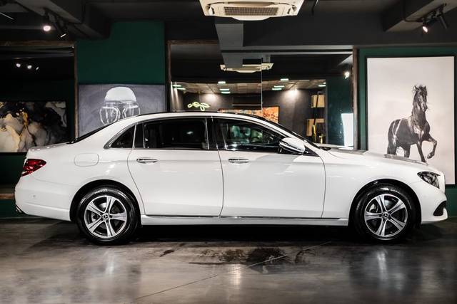 https://images10.gaadi.com/usedcar_image/3600792/original/usedcar_fd0d02cb_8fb3_47f0_8e56_fc12735e9100_6131696164196_1696164214.jpeg?imwidth=6401