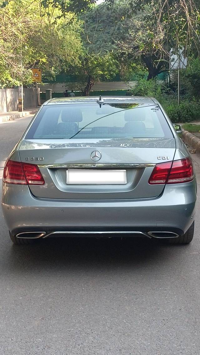 https://images10.gaadi.com/usedcar_image/3601025/original/processed_img2882451__used_car_2882451_1696177332.jpeg?imwidth=6402