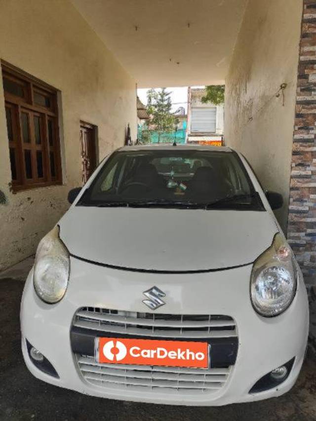 https://images10.gaadi.com/usedcar_image/3601110/original/processed_f0c4b384-0289-4ded-985c-93c50cdf9bd8.jpg?imwidth=6400