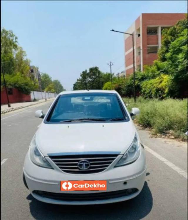 https://images10.gaadi.com/usedcar_image/3601112/original/processed_2b8c379c-14f5-45f0-a887-77cb268f45c0.jpg?imwidth=6400