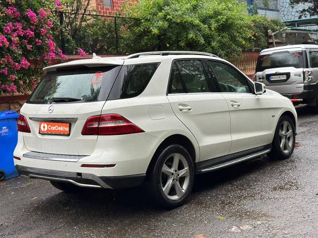 https://images10.gaadi.com/usedcar_image/3601141/original/processed_img2882460__used_car_2882460_1696184193.jpg?imwidth=6401