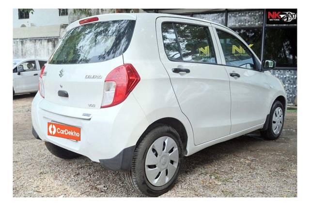 https://images10.gaadi.com/usedcar_image/3601515/original/processed_img2882506__used_car_2882506_1696227508.jpg?imwidth=6402