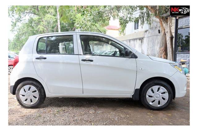 https://images10.gaadi.com/usedcar_image/3601515/original/processed_img2882506__used_car_2882506_1696227509.jpg?imwidth=6401