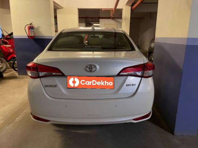 https://images10.gaadi.com/usedcar_image/3601665/original/processed_26a4dd50-898e-4e13-b9d3-ad64deac53ac.jpeg?imwidth=6402