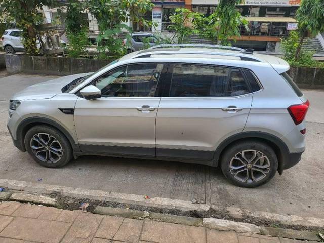 https://images10.gaadi.com/usedcar_image/3601807/original/processed_a5505512-3126-48a3-8970-2ff96d7b6bb6.jpg?imwidth=6402