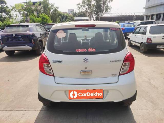 https://images10.gaadi.com/usedcar_image/3601818/original/processed_7becc37f-7cac-41ac-9b6f-72311d42d042.jpg?imwidth=6402