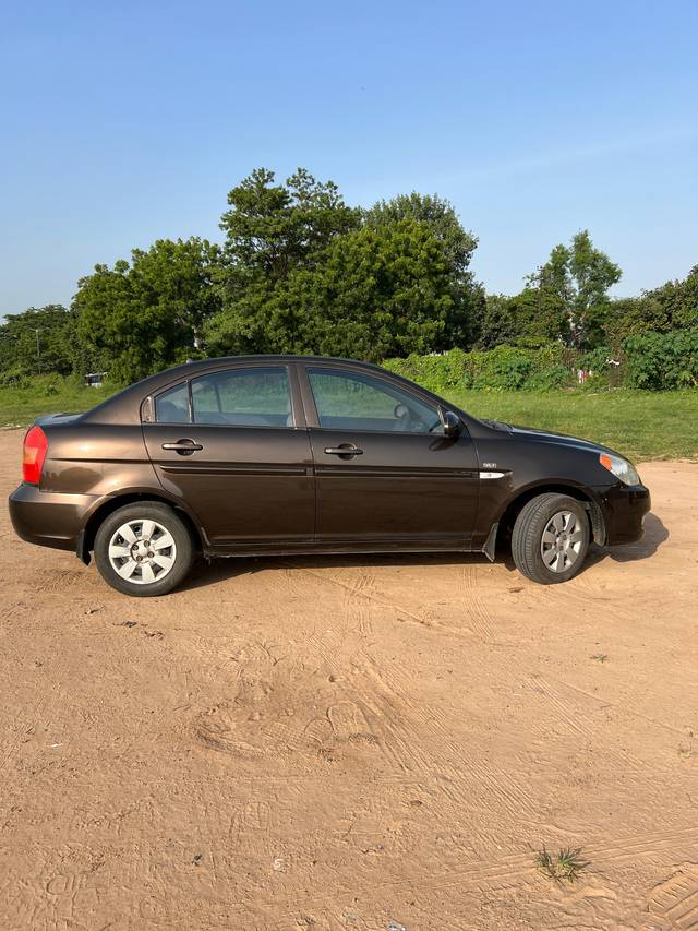 https://images10.gaadi.com/usedcar_image/3601828/original/processed_usedcar_whatsappimage2023_10_01at174951_15261696238906_1696238953.jpeg?imwidth=6401