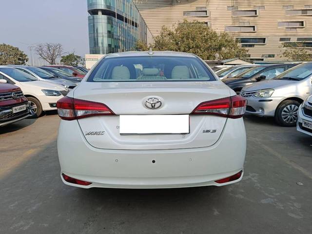 https://images10.gaadi.com/usedcar_image/3601931/original/processed_0a5cb0d5ffc359025c11a38d17b55dea.jpg?imwidth=6402