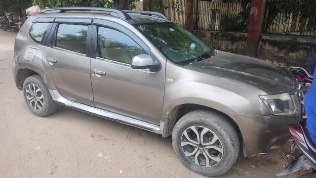 https://images10.gaadi.com/usedcar_image/3602070/original/processed_96565c87-9caa-427c-a74c-c9c9a2f90fd2.jpg?imwidth=6400