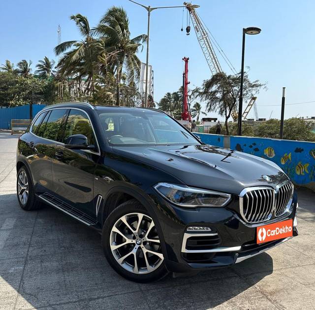 https://images10.gaadi.com/usedcar_image/3602077/original/processed_usedcar_whatsappimage2023_07_06at140213_1401696246191_1696246252.jpeg?imwidth=6400