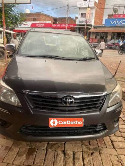 Toyota Innova 2.5 G (Diesel) 7 Seater Toyota Innova 2.5 G (Diesel) 7 Seater