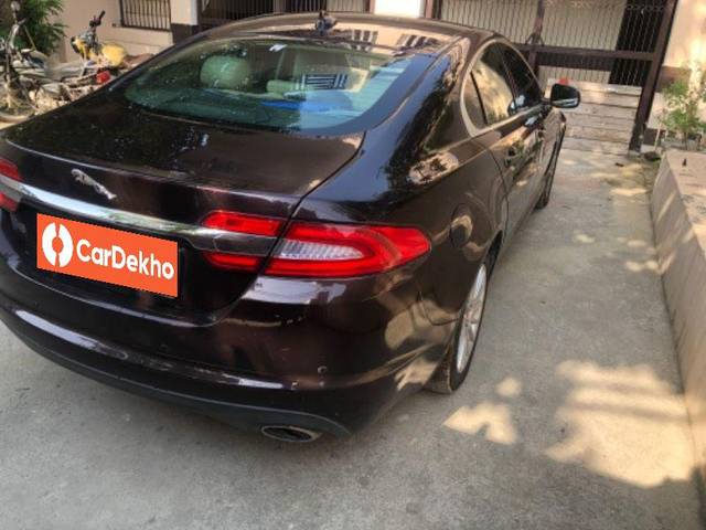 https://images10.gaadi.com/usedcar_image/3602519/original/processed_0658e5c6-b75d-4a66-89b1-1973a07f9b2f.jpeg?imwidth=6402