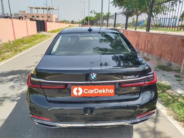 https://images10.gaadi.com/usedcar_image/3602804/original/processed_img2882885__used_car_2882885_1696312527.jpg?imwidth=6402