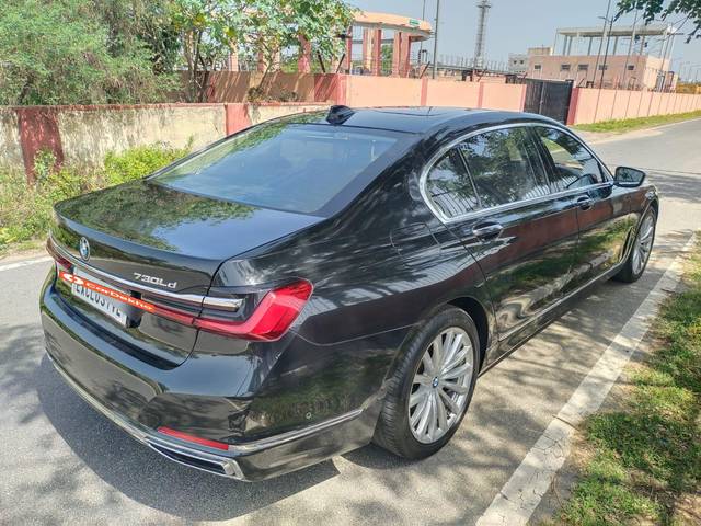https://images10.gaadi.com/usedcar_image/3602804/original/processed_img2882885__used_car_2882885_1696312536.jpg?imwidth=6401