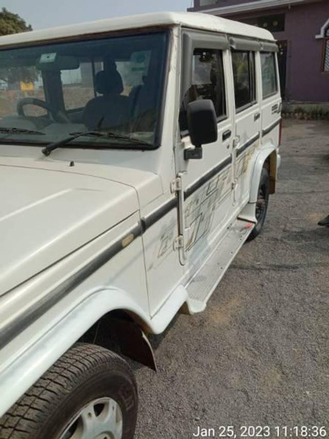 https://images10.gaadi.com/usedcar_image/3602926/original/processed_0a12dbcc-a29d-4ff6-880c-3d35d79ead27.jpg?imwidth=6400