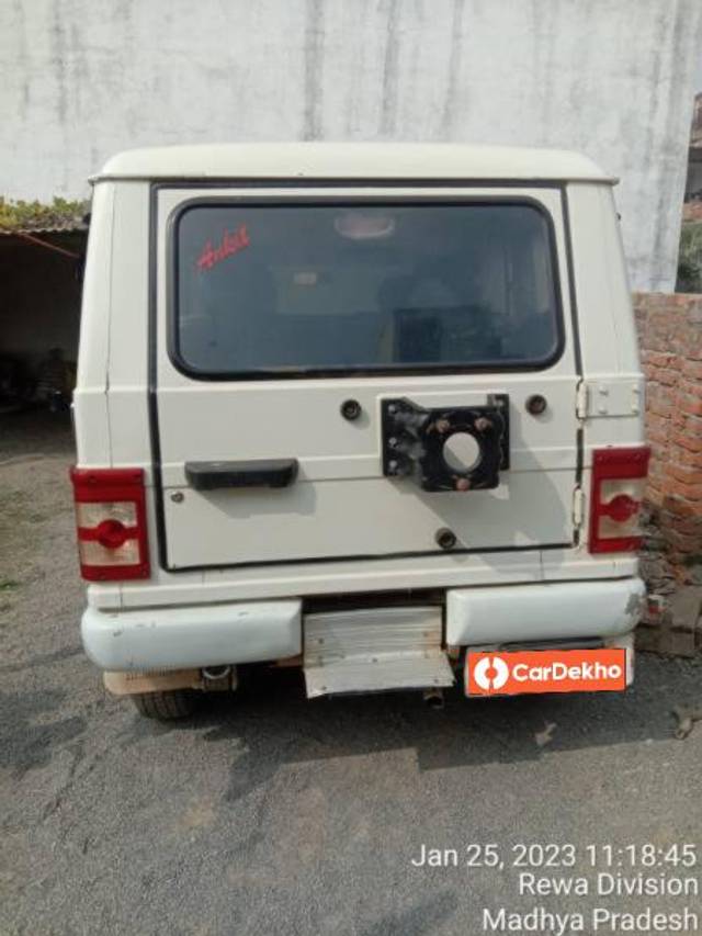https://images10.gaadi.com/usedcar_image/3602926/original/processed_f904d84d-f0a4-4b27-9f6d-167730c804f9.jpg?imwidth=6402