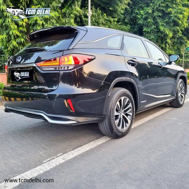 https://images10.gaadi.com/usedcar_image/3603009/original/processed_img2883000__used_car_2883000_1696319831.jpg?imwidth=6402