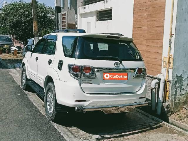 https://images10.gaadi.com/usedcar_image/3603026/original/processed_d6f8722b-f36b-40eb-b891-8e99d8e51bec.jpg?imwidth=6402