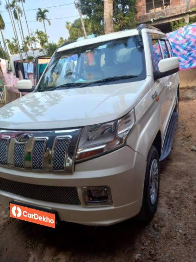 https://images10.gaadi.com/usedcar_image/3603311/original/processed_805f5c66-c91e-4381-a34d-805d8187276c.jpeg?imwidth=6402