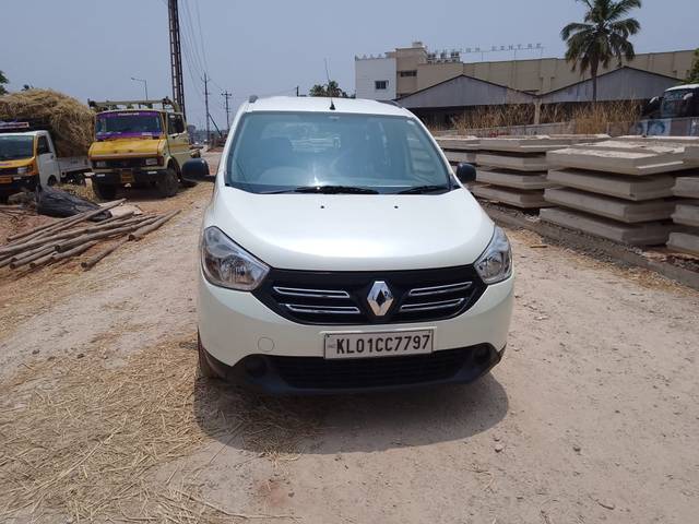 https://images10.gaadi.com/usedcar_image/3603505/original/588735__cover_image-20231003101342.jpeg?imwidth=6400