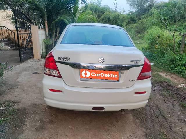 https://images10.gaadi.com/usedcar_image/3603624/original/processed_c416ca41-0087-4aef-87c7-5218fa9cb654.jpg?imwidth=6402