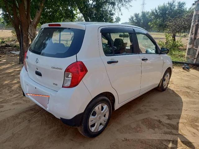 https://images10.gaadi.com/usedcar_image/3603803/original/processed_a096d2b3-e10d-4668-9e0f-6fcbf0555dc8.jpg?imwidth=6402