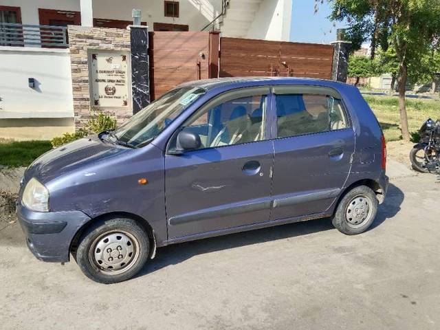 https://images10.gaadi.com/usedcar_image/3604005/original/processed_bfcffb23-39d7-497d-ad86-1cc6387720f9.jpg?imwidth=6402