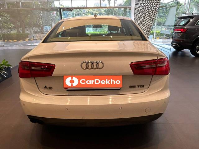 https://images10.gaadi.com/usedcar_image/3604281/original/processed_usedcar_whatsappimage2023_09_29at135719_140381696397903_1696397948.jpeg?imwidth=6402