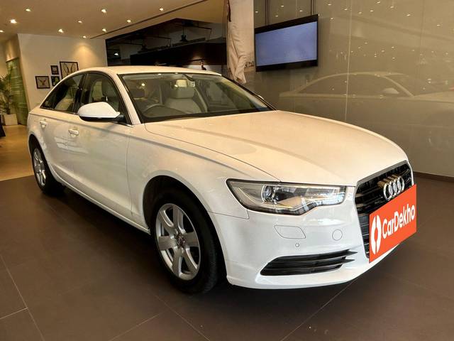 https://images10.gaadi.com/usedcar_image/3604281/original/processed_usedcar_whatsappimage2023_09_29at135719_3__140381696397903_1696397948.jpeg?imwidth=6401