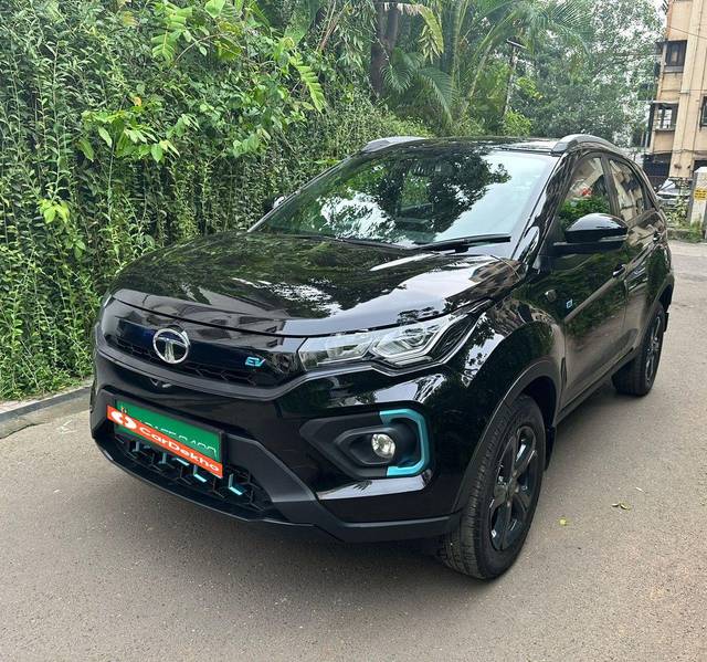 https://images10.gaadi.com/usedcar_image/3604703/original/processed_usedcar_whatsappimage2023_09_29at51207pm_1111696413055_1696413071.jpeg?imwidth=6400