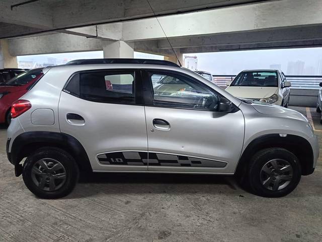 https://images10.gaadi.com/usedcar_image/3604803/original/processed_img2883847__used_car_2883847_1696415545.jpg?imwidth=6401
