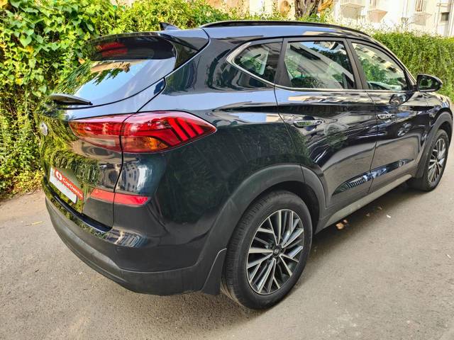 https://images10.gaadi.com/usedcar_image/3604869/original/processed_img2883878__usedcar_whatsappimage2023_10_06at34033pm_2883878_1696922246.jpeg?imwidth=6401