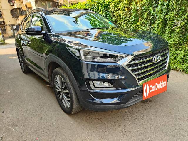 https://images10.gaadi.com/usedcar_image/3604869/original/processed_img2883878__usedcar_whatsappimage2023_10_06at34135pm_2883878_1696922247.jpeg?imwidth=6400