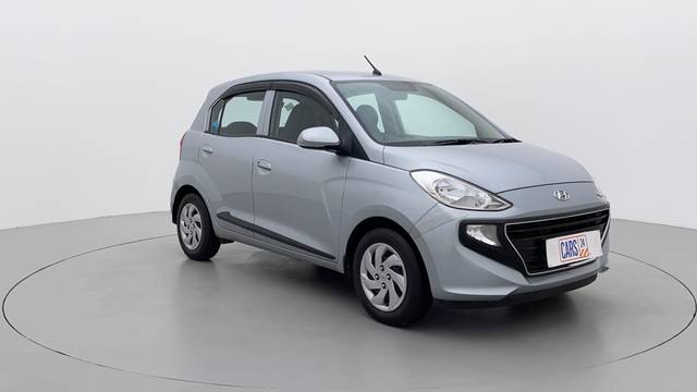 https://images10.gaadi.com/usedcar_image/3605161/original/ce67b0fa-5eba-49ed-8f40-655ea1878b62__45.jpg?imwidth=6400
