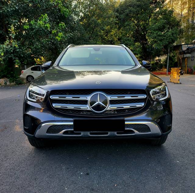 https://images10.gaadi.com/usedcar_image/3605308/original/img2884043__used_car_2884043_1696435829.jpg?imwidth=6402