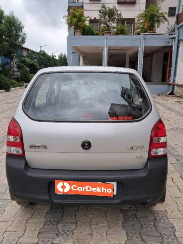 https://images10.gaadi.com/usedcar_image/3605431/original/processed_e9e48b08-25c2-44c2-9da8-875b525c5911.jpg?imwidth=6402