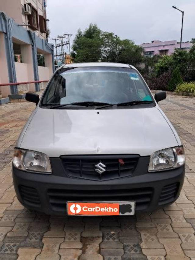 https://images10.gaadi.com/usedcar_image/3605431/original/processed_f896d79e-f255-4a38-9359-2139a3f94e01.jpg?imwidth=6400