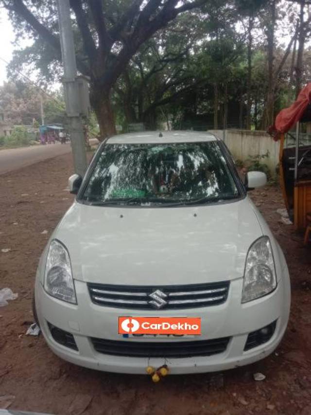 https://images10.gaadi.com/usedcar_image/3605449/original/processed_c0f1cc66-45c7-4fba-8cbb-166c89c3369a.jpg?imwidth=6400