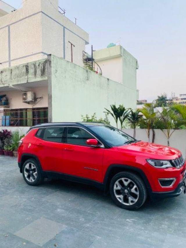 https://images10.gaadi.com/usedcar_image/3605580/original/processed_22d9b1fa-c68c-4292-a522-7f7959ce98c4.jpeg?imwidth=6400