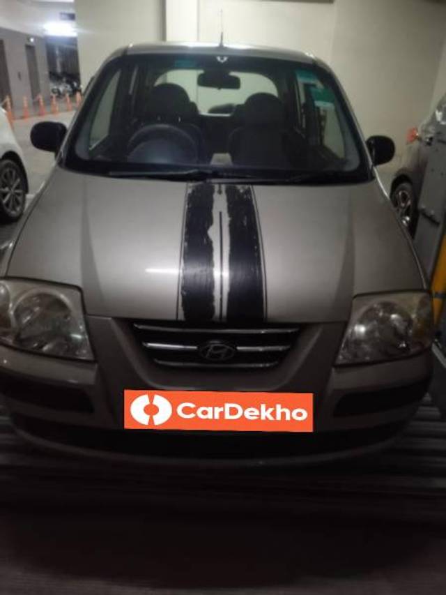 https://images10.gaadi.com/usedcar_image/3605886/original/processed_c24eeacc-6269-4ed4-a24e-ab12f563b4ea.jpg?imwidth=6400