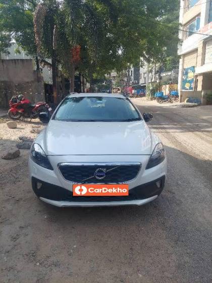 Volvo V40 Cross Country T4 Volvo V40 Cross Country T4