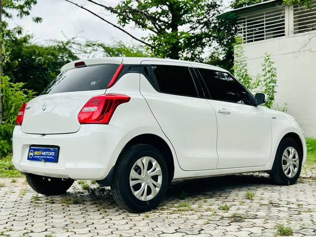 https://images10.gaadi.com/usedcar_image/3605922/original/processed_img2884250__usedcar_9814da5b_9c9d_430d_9f60_39d94ff227f1_742601696488527_1696488746.jpg?imwidth=6401
