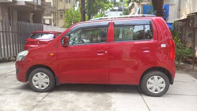 https://images10.gaadi.com/usedcar_image/3606152/original/28__VCC_IMG_1695887151590_1796243_95_1695887320.jpg?imwidth=6402